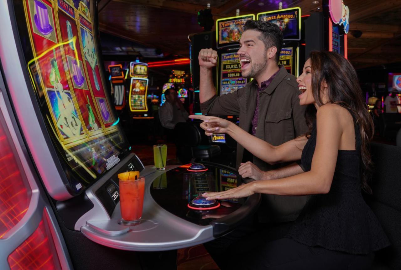 Oyo Hotel And Casino Las Vegas Eksteriør bilde
